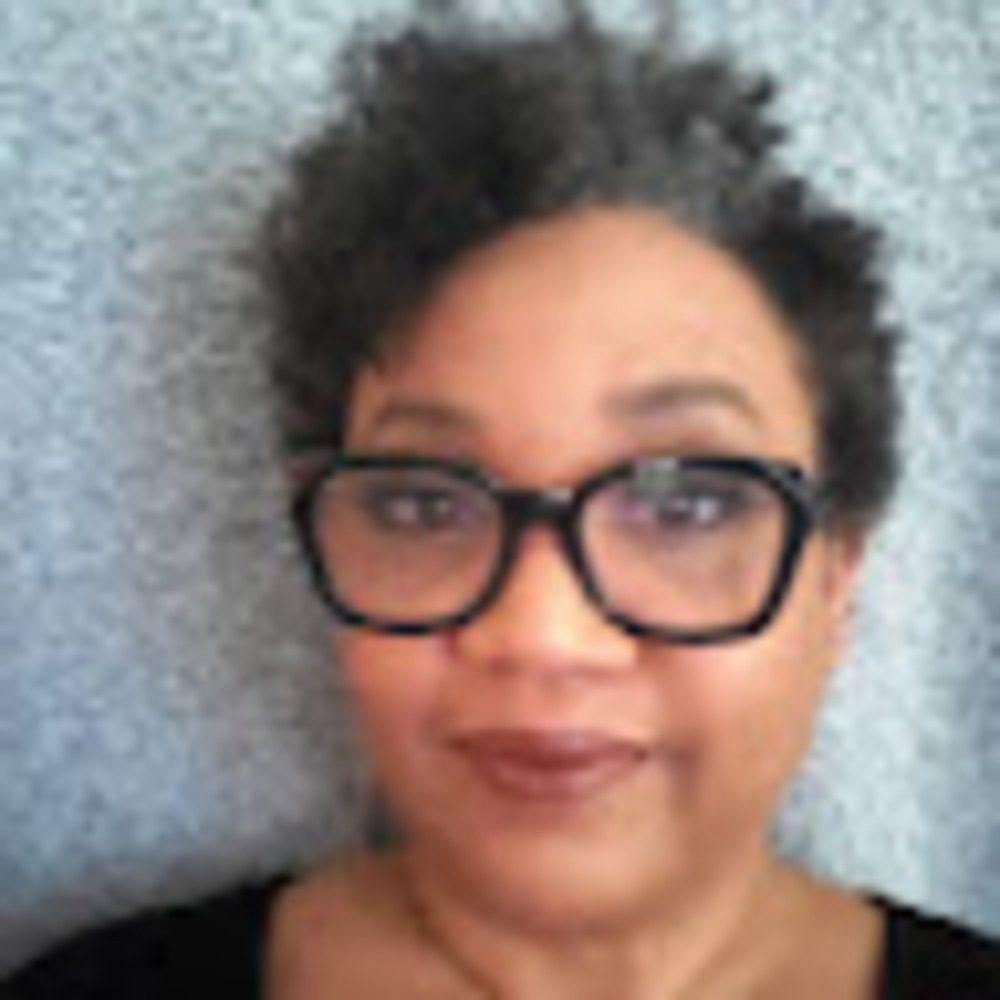Meet your Posher, Levonne